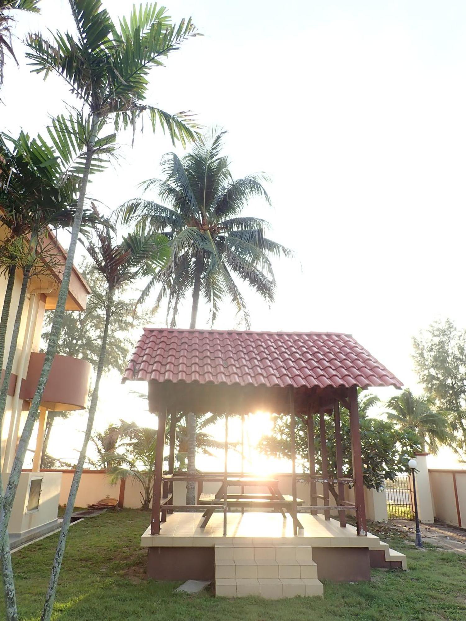 Seri Indah Resort Kuala Terengganu Exteriör bild